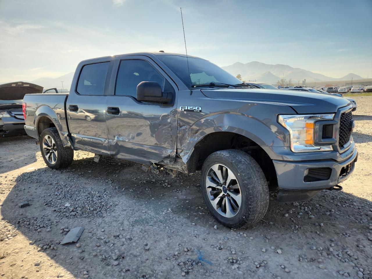 FORD F-150 SUPERCREW