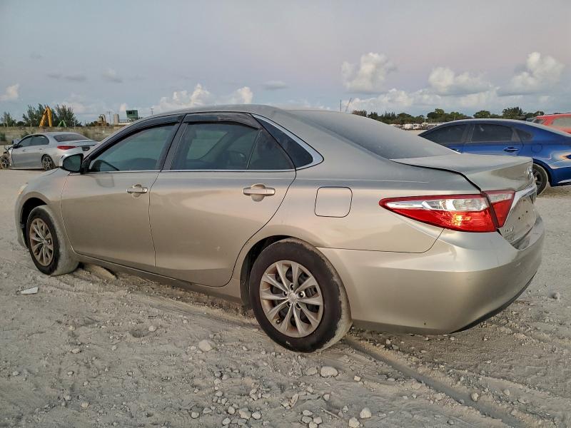 2015 TOYOTA CAMRY LE #3302831937