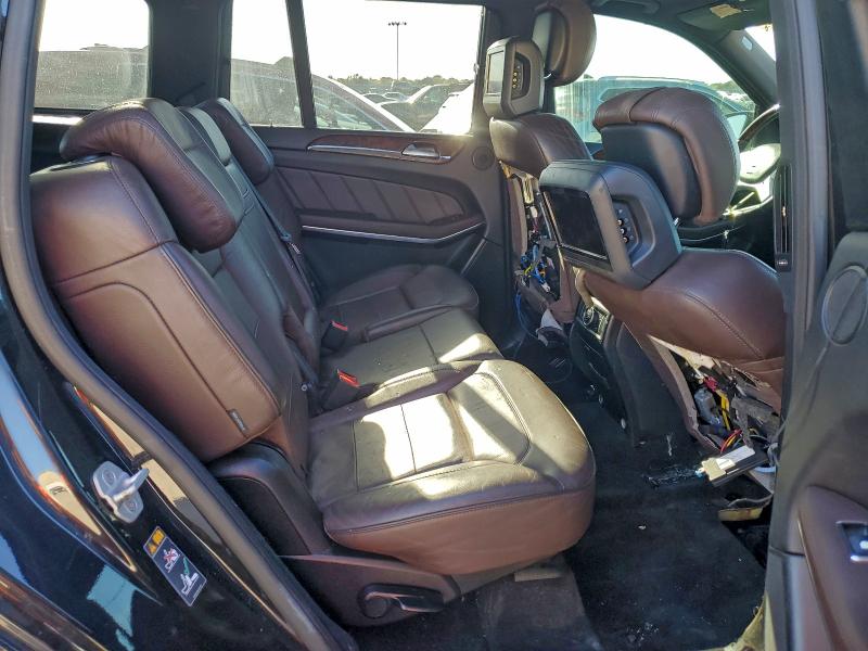 2014 MERCEDES-BENZ GL 550 4MA #3285642274