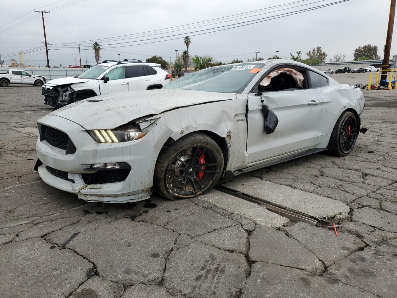 FORD MUSTANG SHELBY GT350