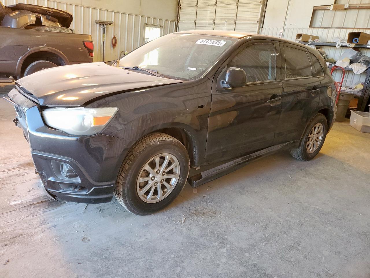 MITSUBISHI OUTLANDER ES