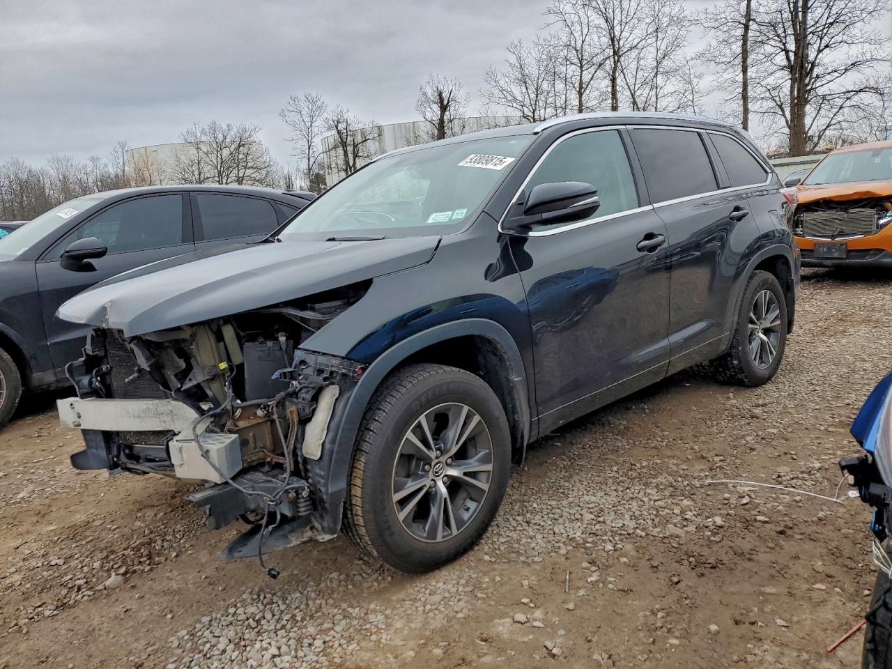 TOYOTA HIGHLANDER XLE