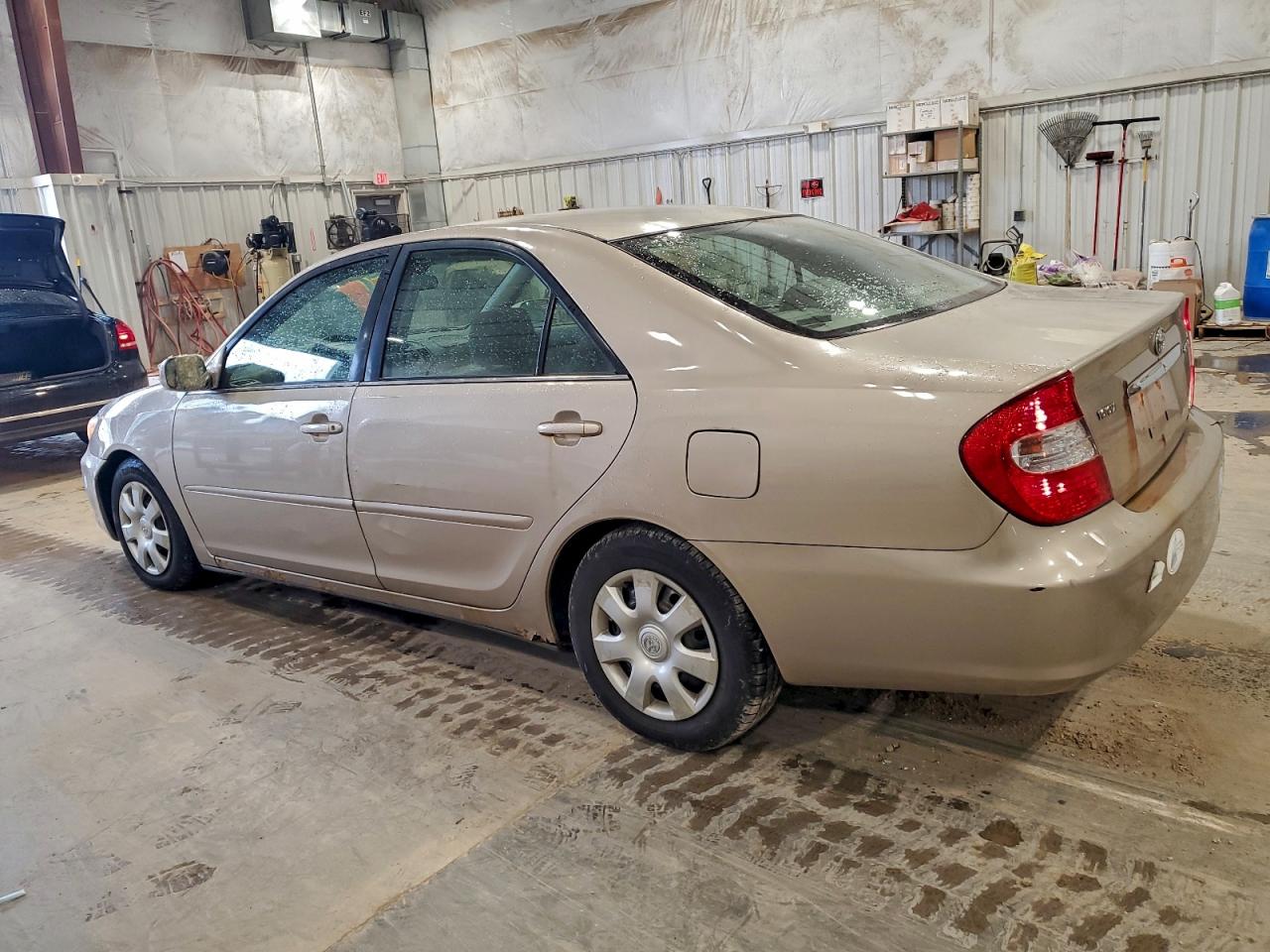 Lot #3298144258 2004 TOYOTA CAMRY LE