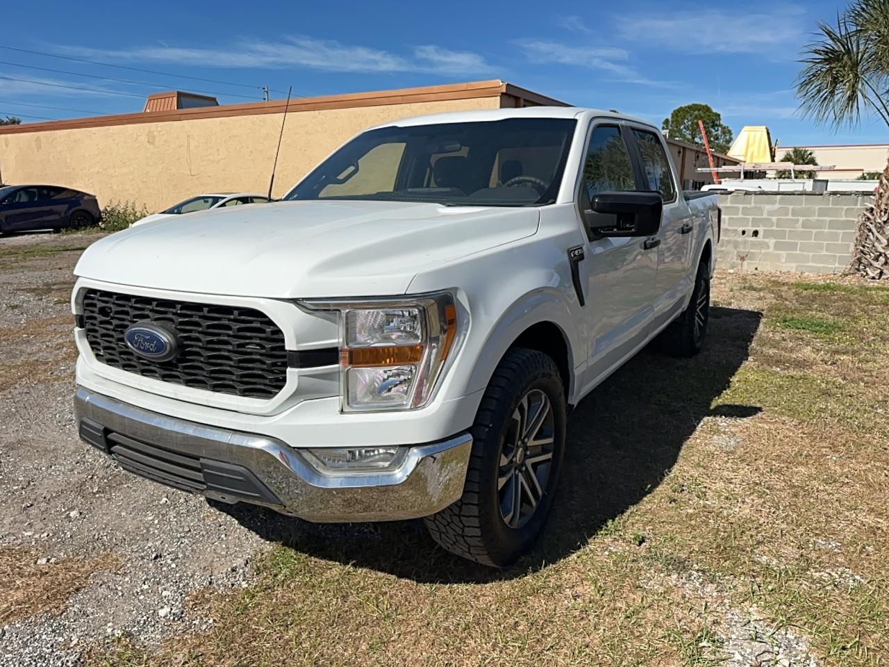 FORD F-150 SUPERCREW