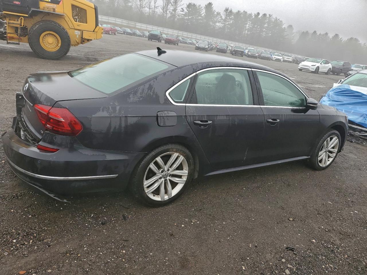 VOLKSWAGEN PASSAT SE