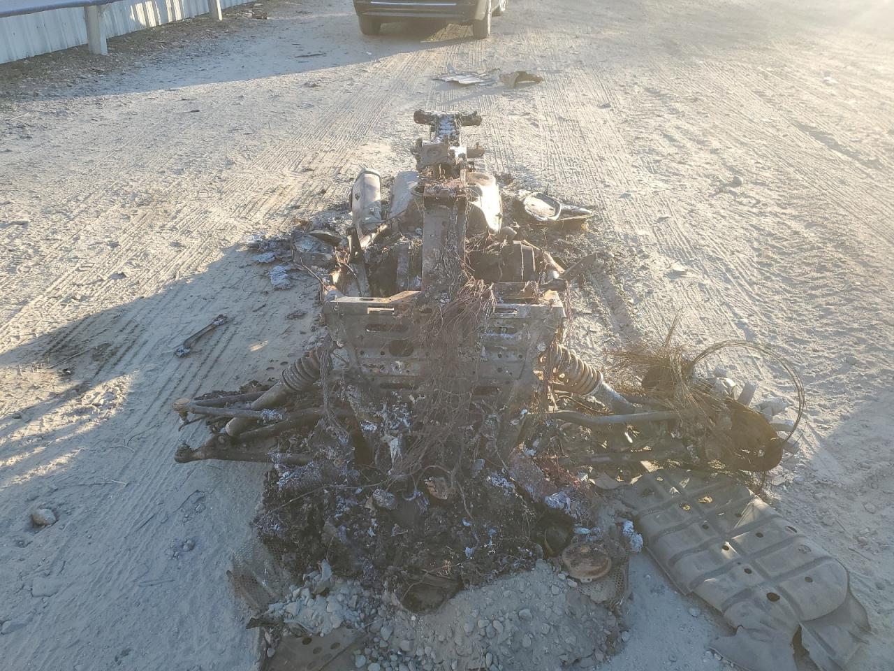 Lot #3316766432 2018 CAN-AM SPYDER ROA