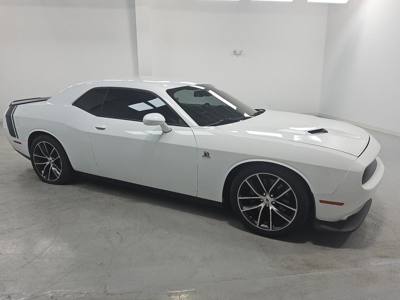 DODGE CHALLENGER R/T 392