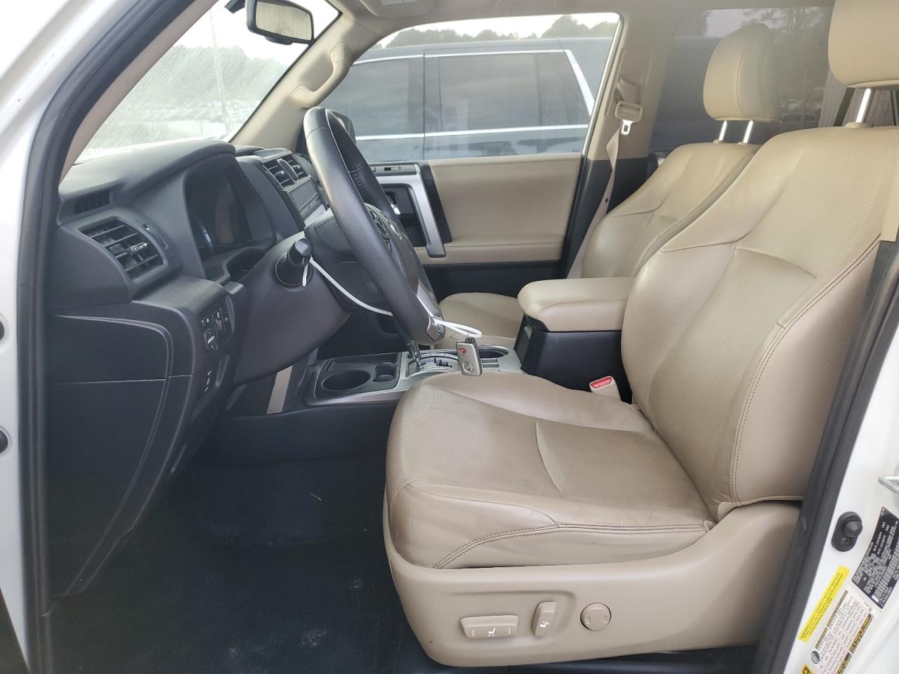 TOYOTA 4RUNNER SR5/SR5 PREMIUM