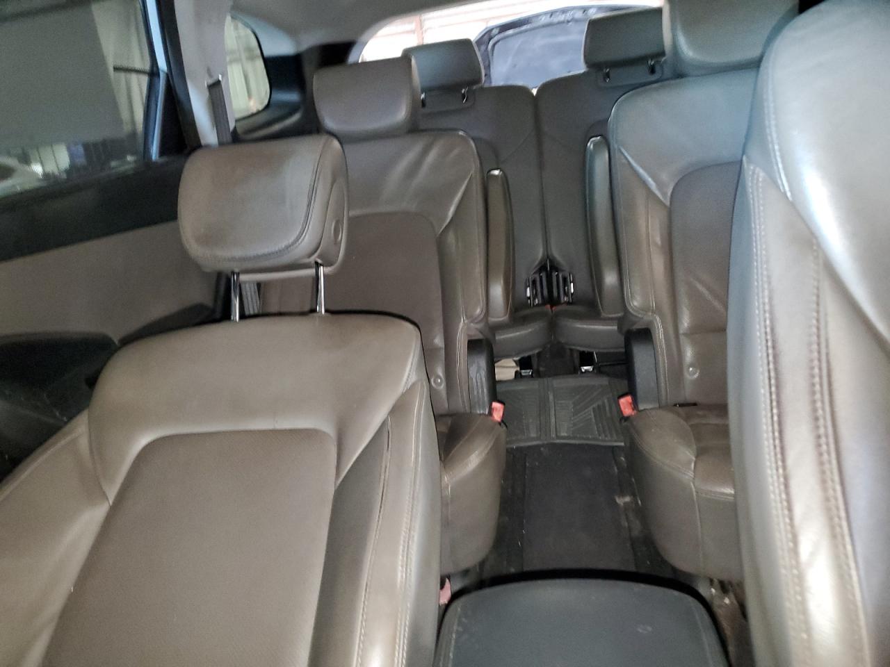 HYUNDAI SANTA FE SE ULTIMATE