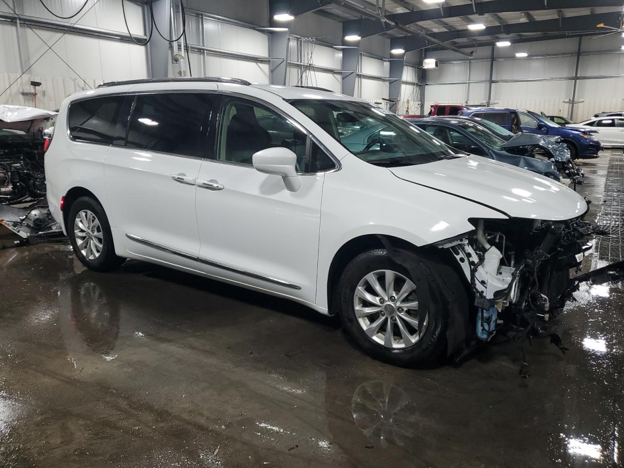 CHRYSLER PACIFICA TOURING L