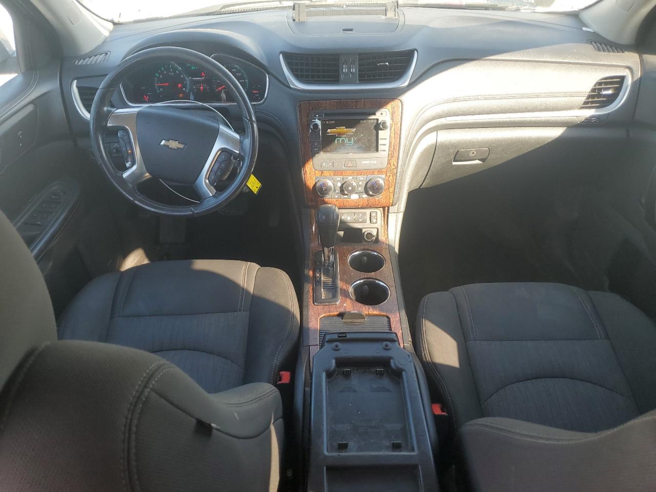 CHEVROLET TRAVERSE LT