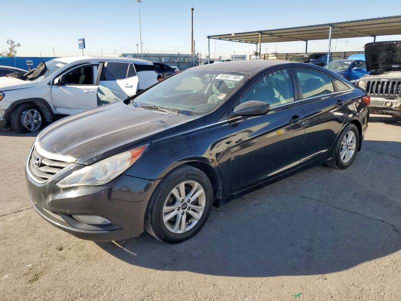 Global Auto Auctions: 2013 HYUNDAI SONATA GLS
