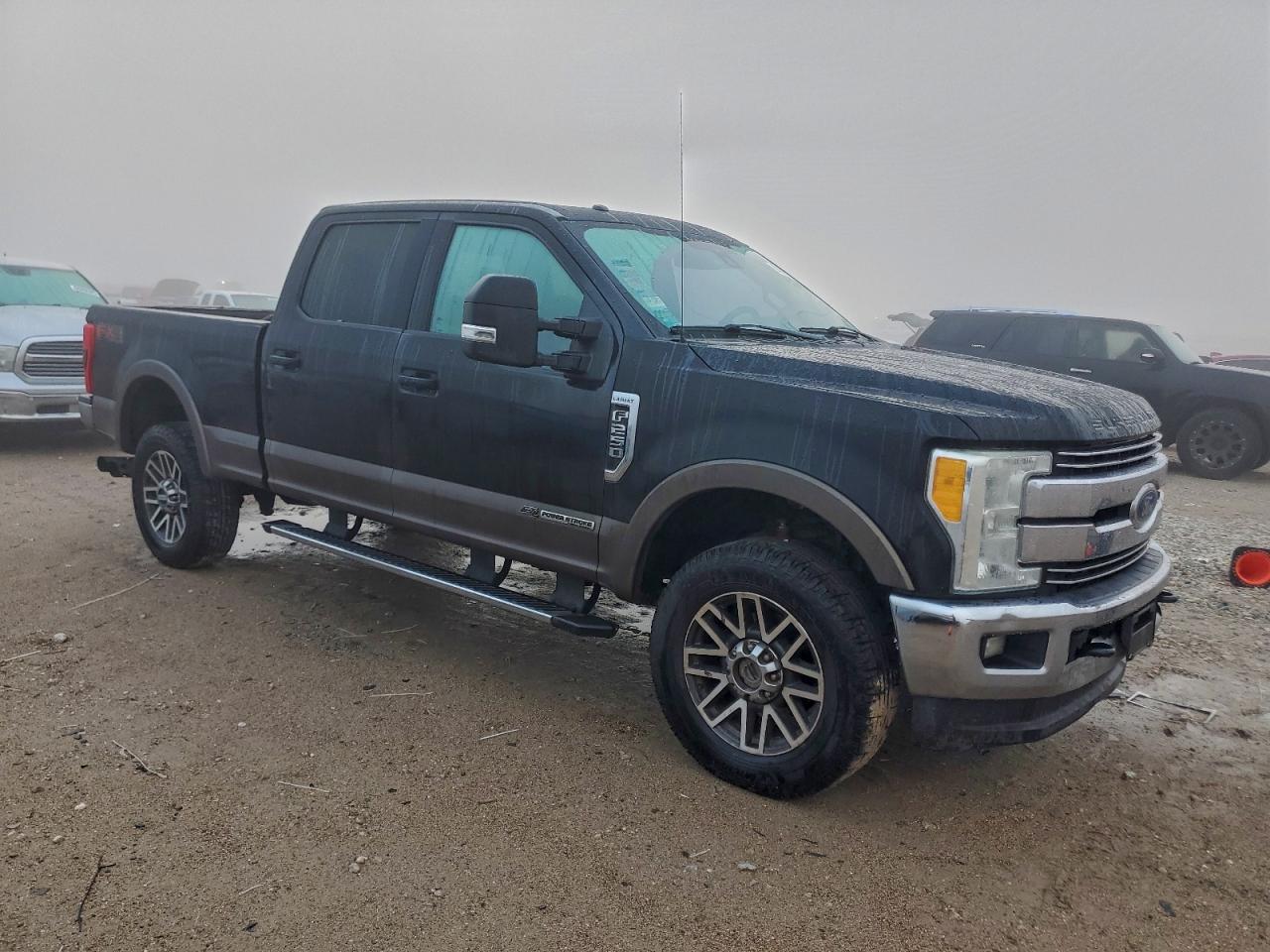 FORD F-250 SUPER DUTY