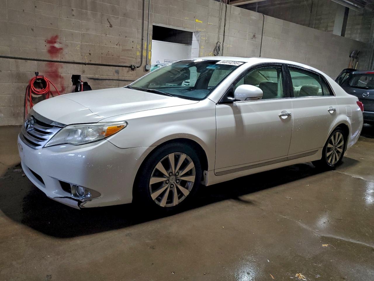 TOYOTA AVALON BASE