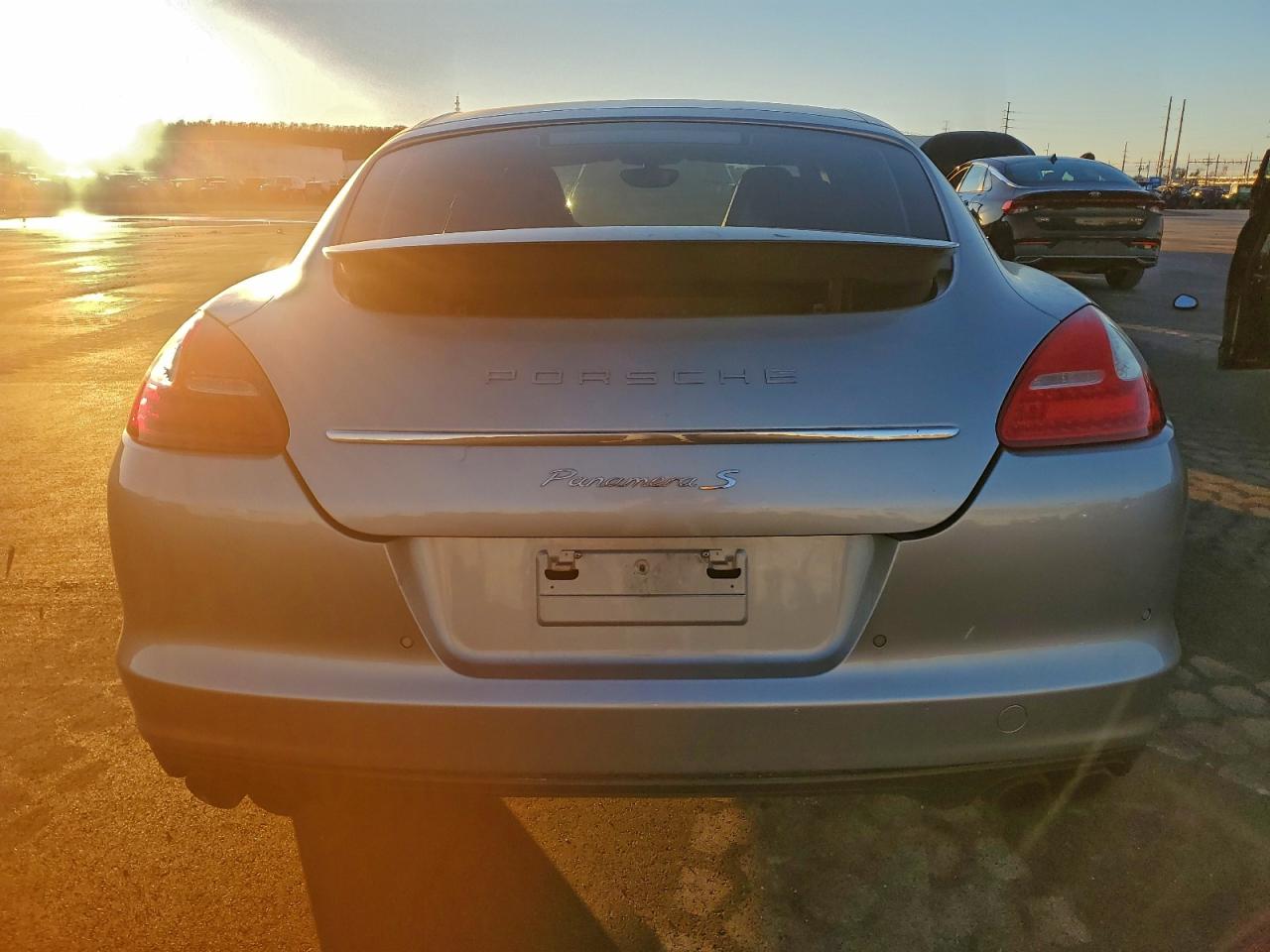 PORSCHE PANAMERA S