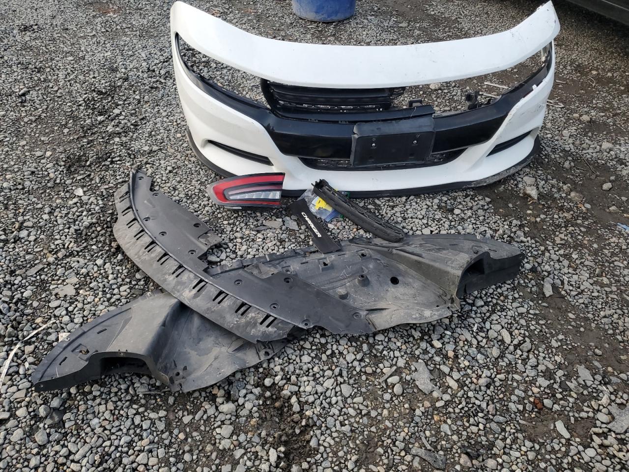 Lot #3317076984 2016 DODGE CHARGER R/