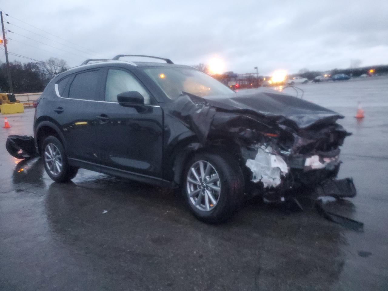 MAZDA CX-5 PREFERRED