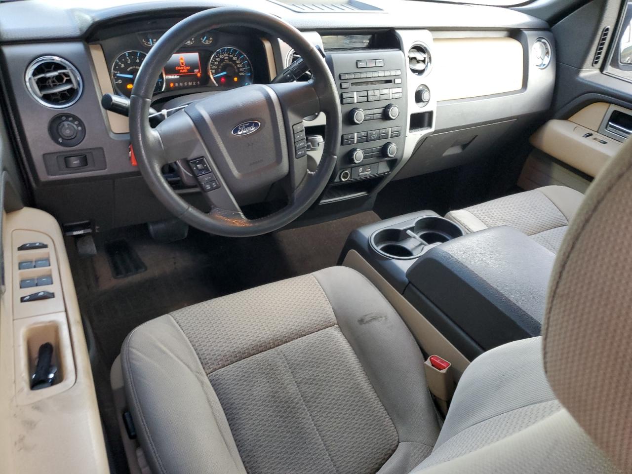 FORD F-150 SUPER CAB