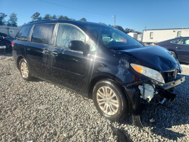 2011 TOYOTA SIENNA XLE #3290286228
