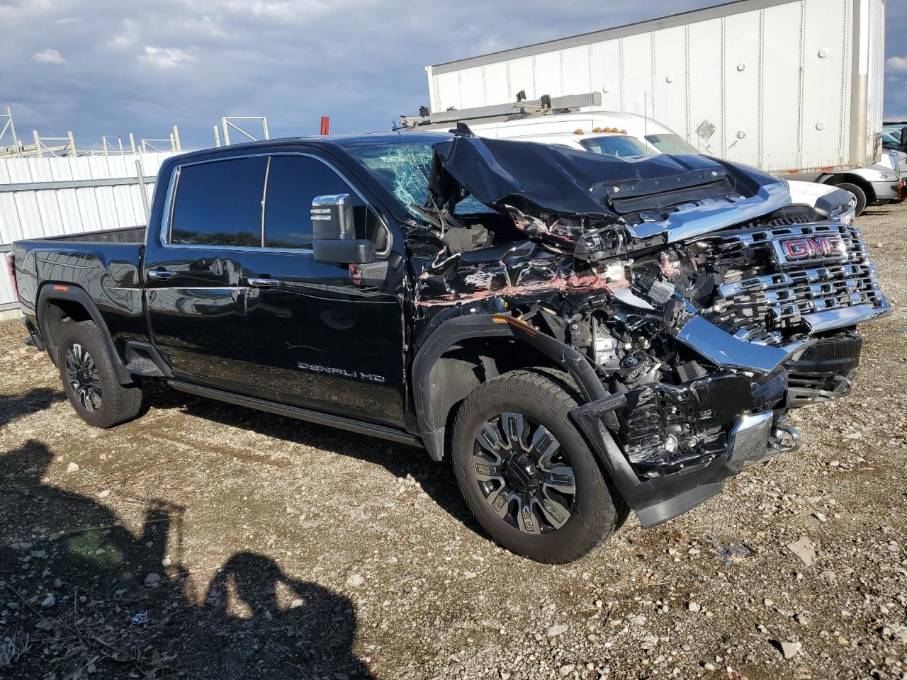GMC SIERRA K2500 DENALI