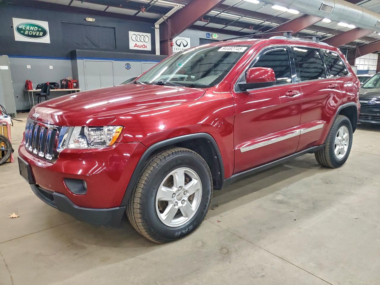 JEEP GRAND CHEROKEE LAREDO