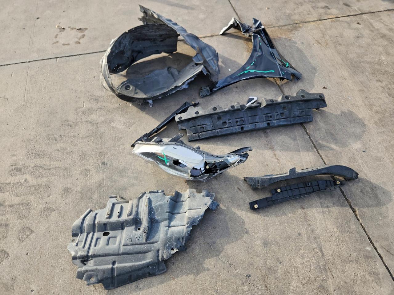 TOYOTA AVALON HYBRID