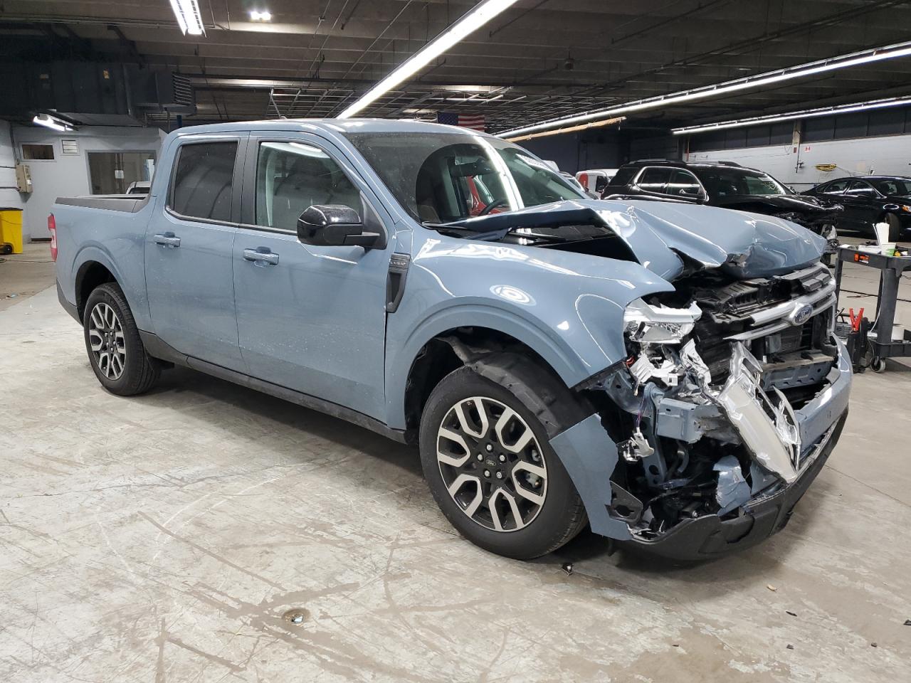 FORD MAVERICK LARIAT