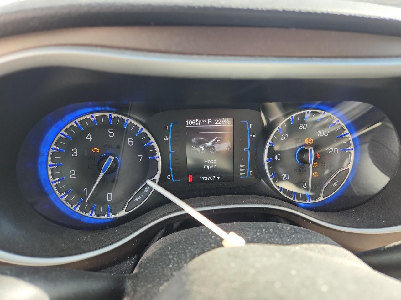 CHRYSLER PACIFICA TOURING L