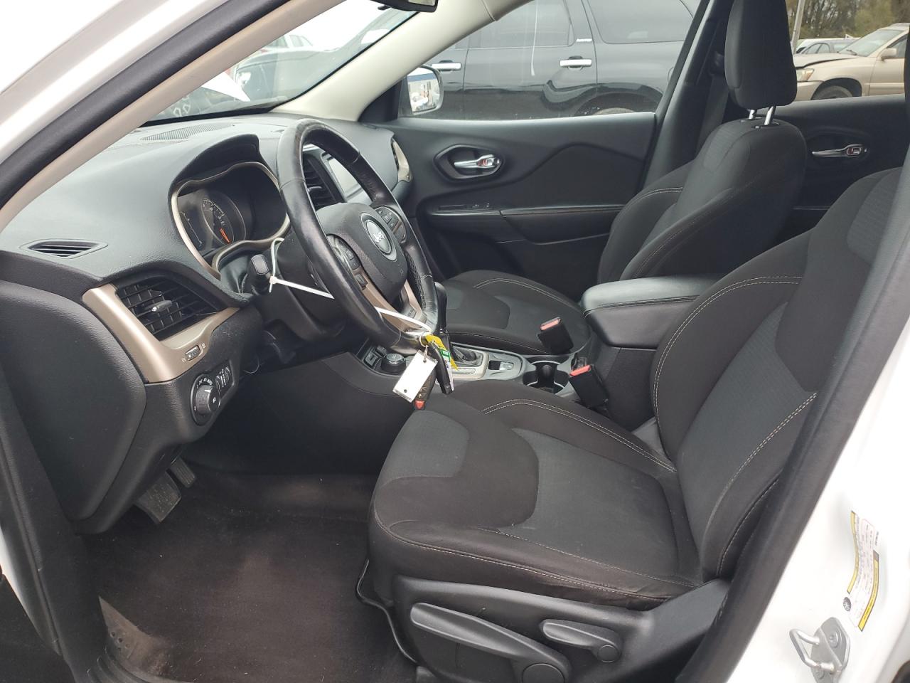 JEEP GRAND CHEROKEE LATITUDE