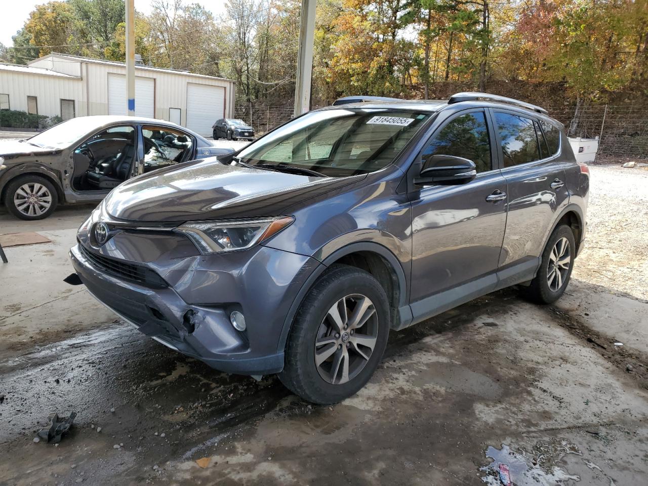TOYOTA RAV4 XLE