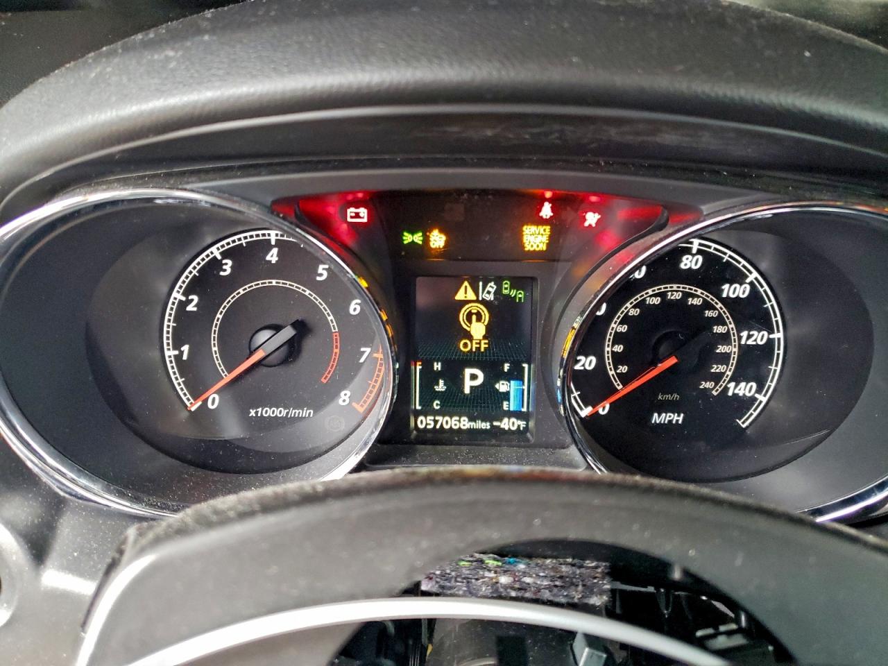 MITSUBISHI OUTLANDER SE