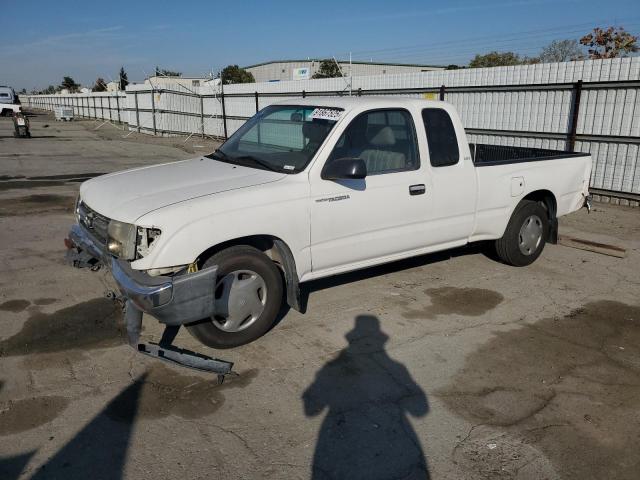 Global Auto Auctions: 2000 TOYOTA TACOMA XTR