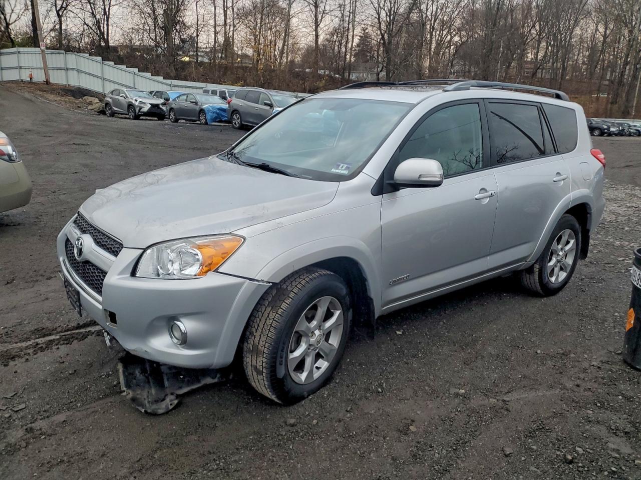 TOYOTA RAV4 LIMITED
