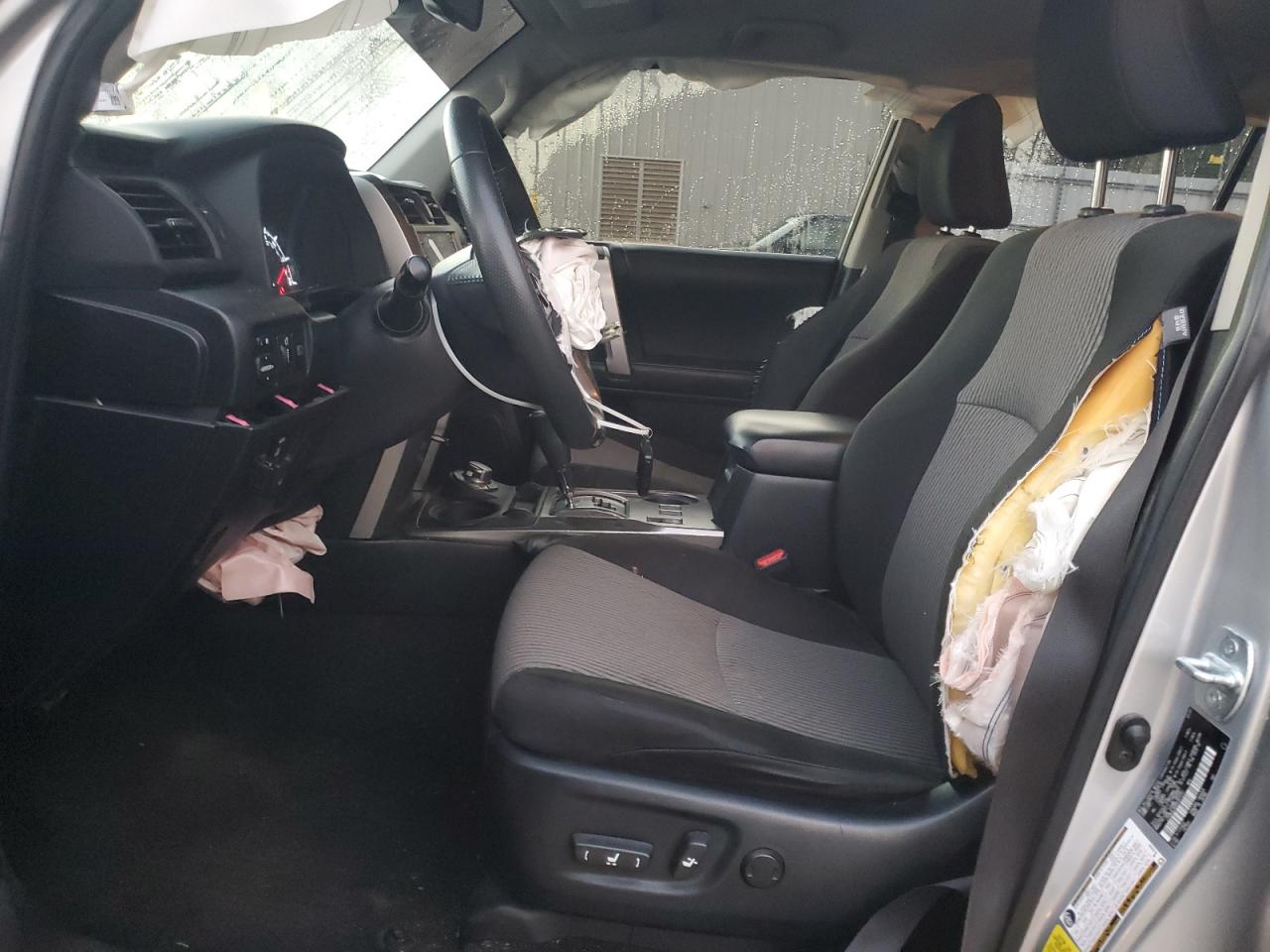 TOYOTA 4RUNNER SR5/SR5 PREMIUM