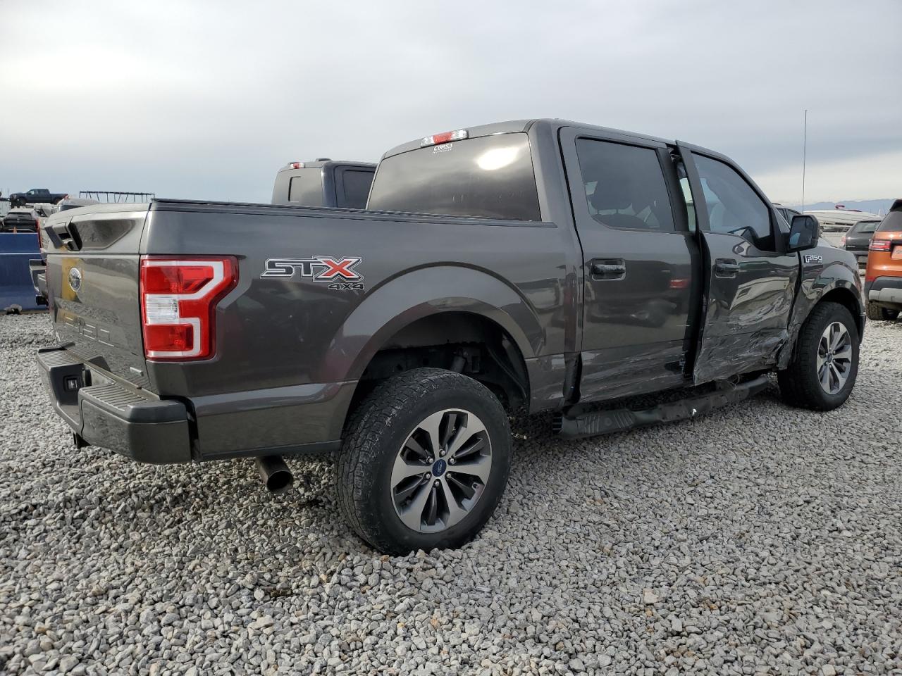 FORD F-150 SUPERCREW