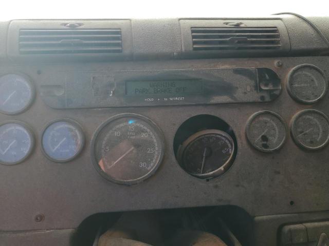 2013 FREIGHTLINER CASCADIA #3293435409