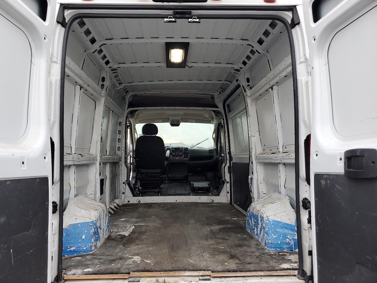 RAM PROMASTER 1500 HIGH