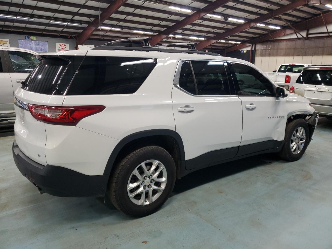 CHEVROLET TRAVERSE LT