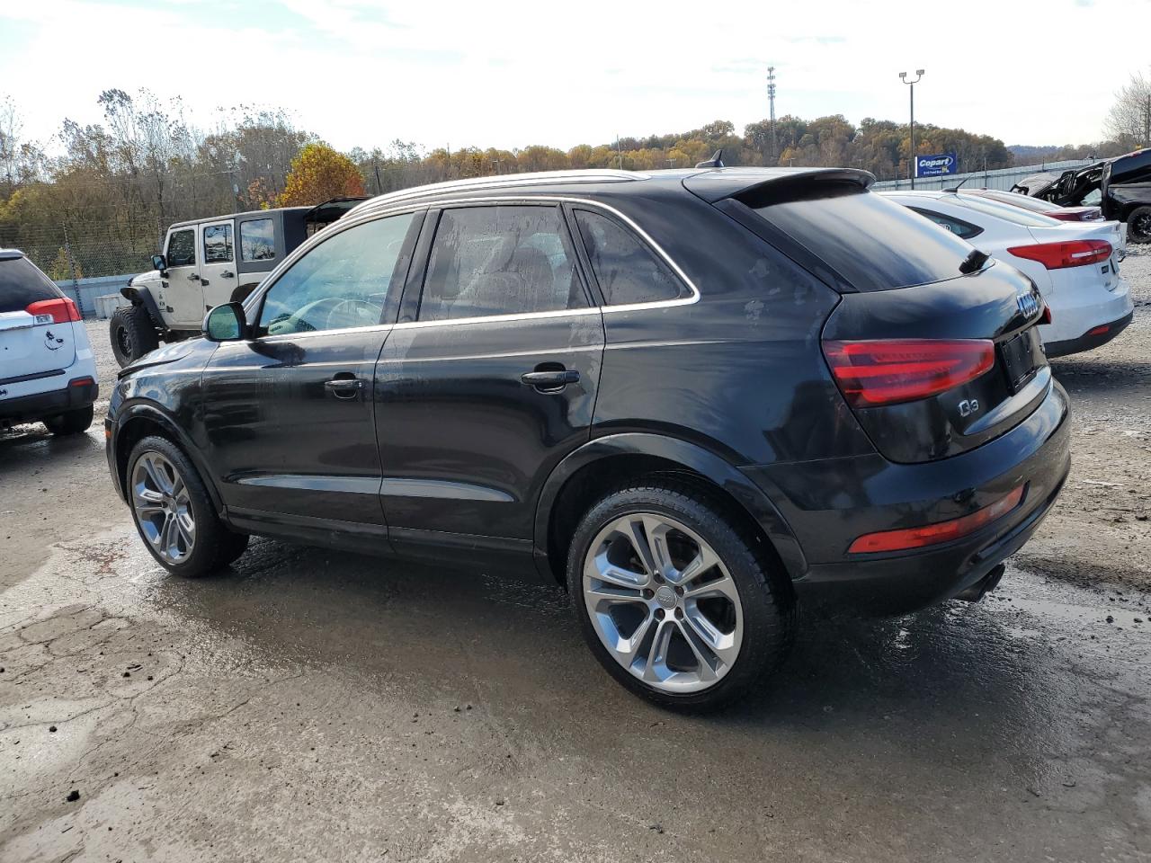AUDI Q3 PREMIUM PLUS