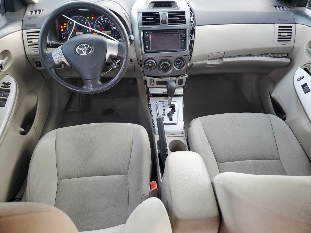 TOYOTA COROLLA BASE