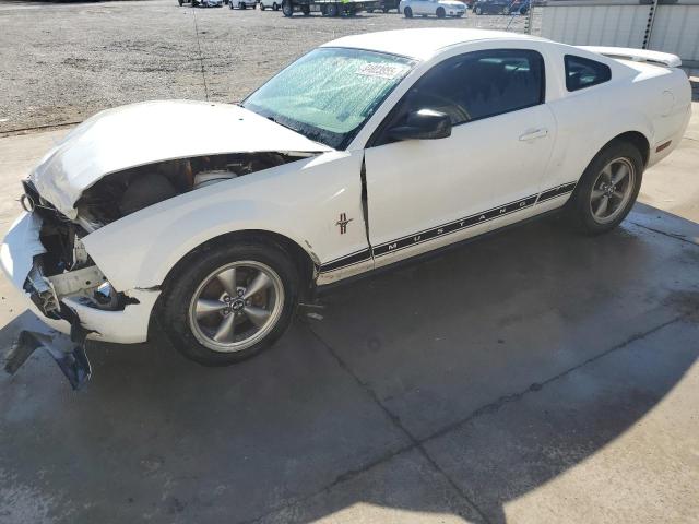 Global Auto Auctions: 2006 FORD MUSTANG