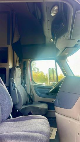 2015 FREIGHTLINER CASCADIA 1 #3283795426