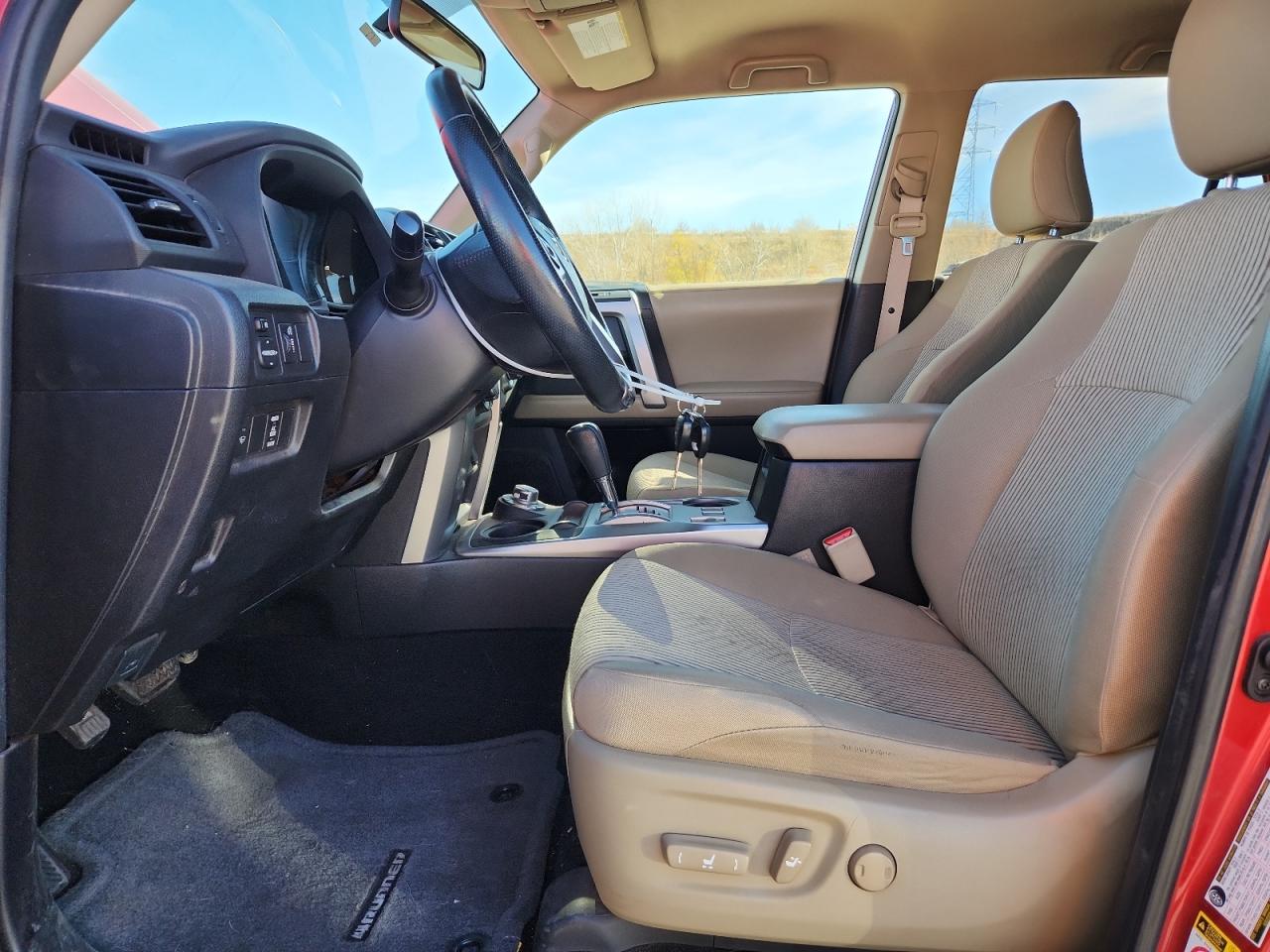 TOYOTA 4RUNNER SR5/SR5 PREMIUM