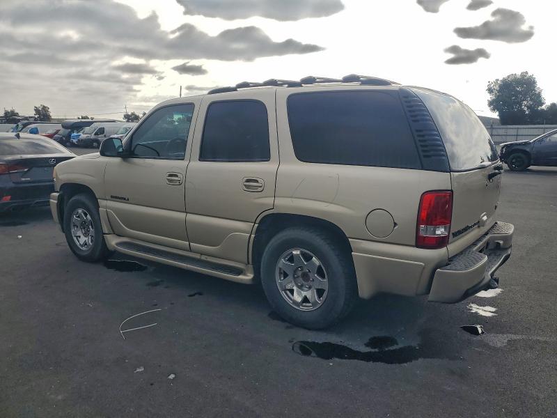 2002 GMC DENALI #3310363999