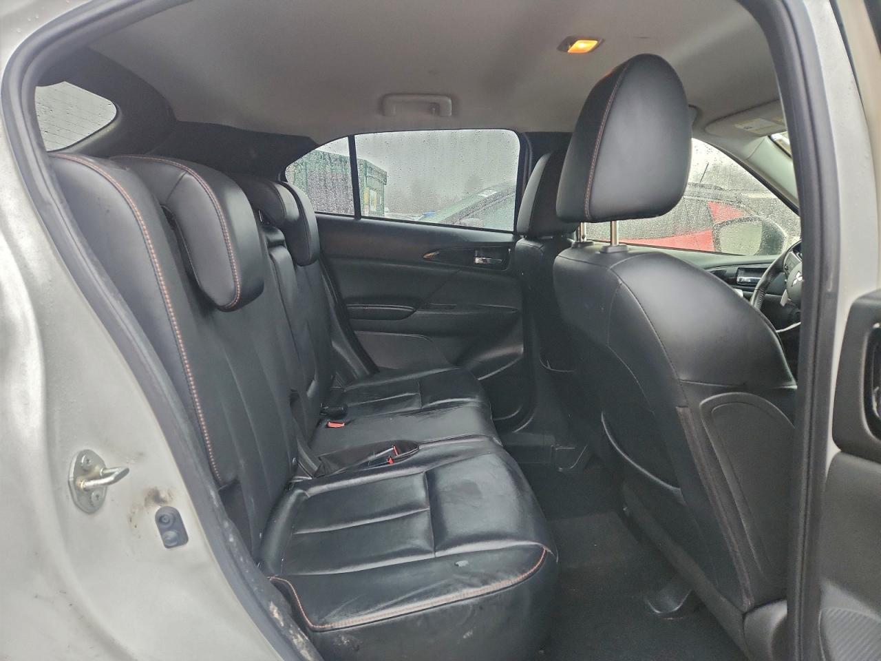 MITSUBISHI ECLIPSE SE