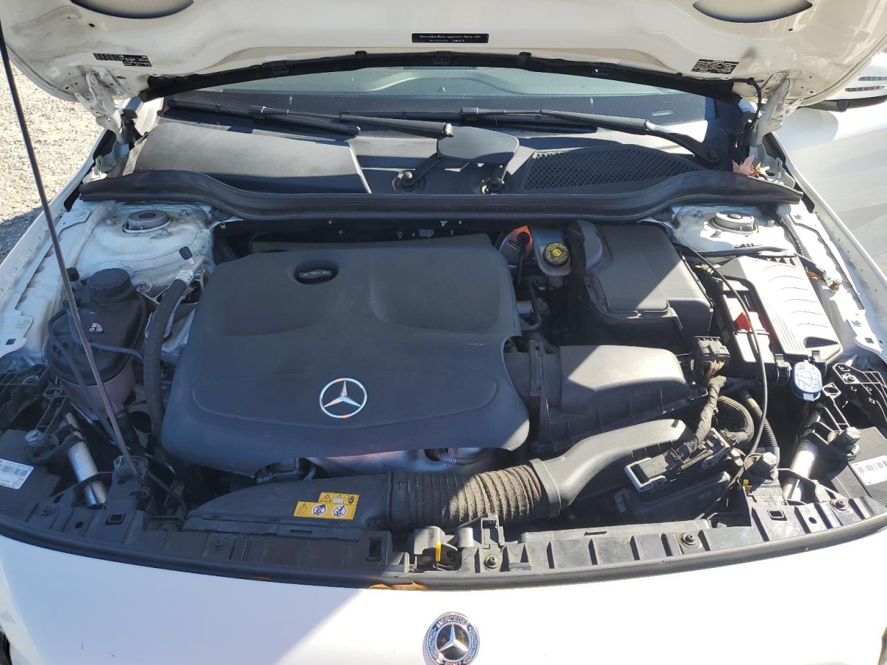 MERCEDES-BENZ GLA-CLASS 250