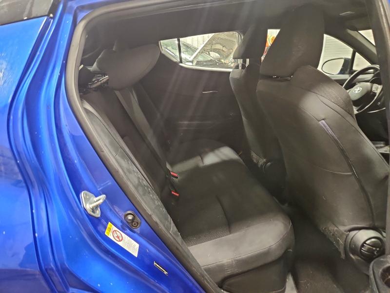 2018 TOYOTA C-HR XLE #3301868989