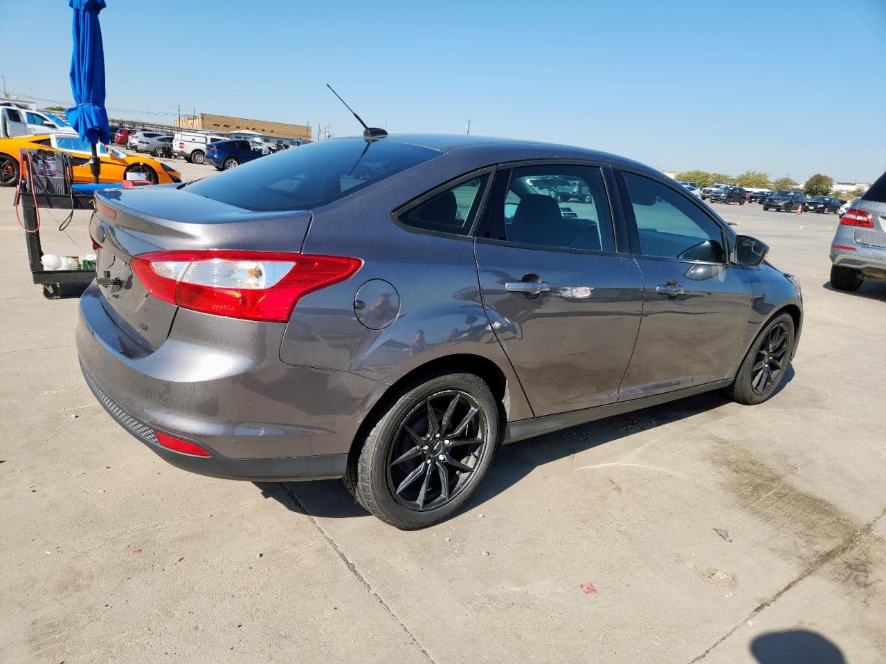 FORD FOCUS SE