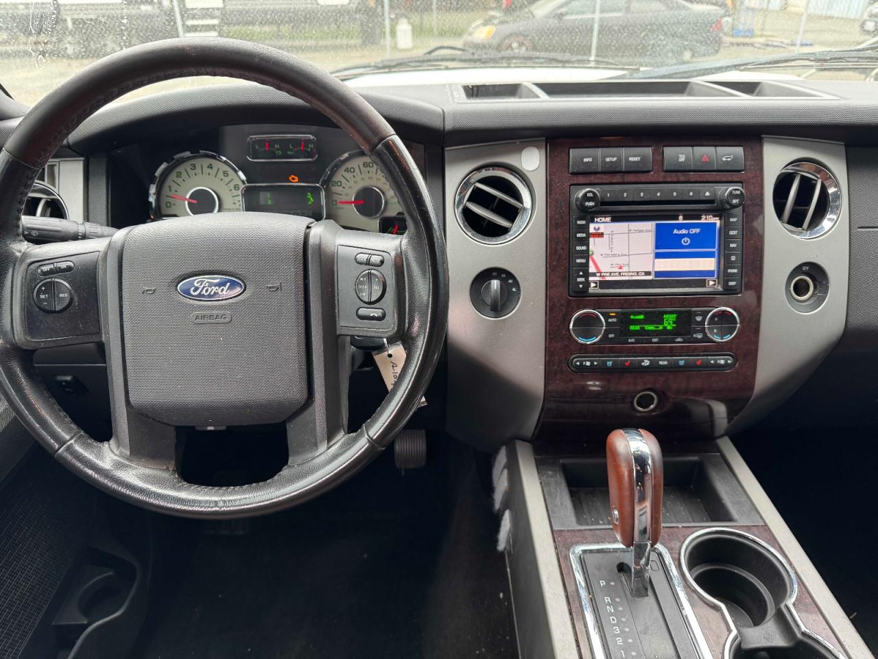 FORD EXPEDITION EL XLT