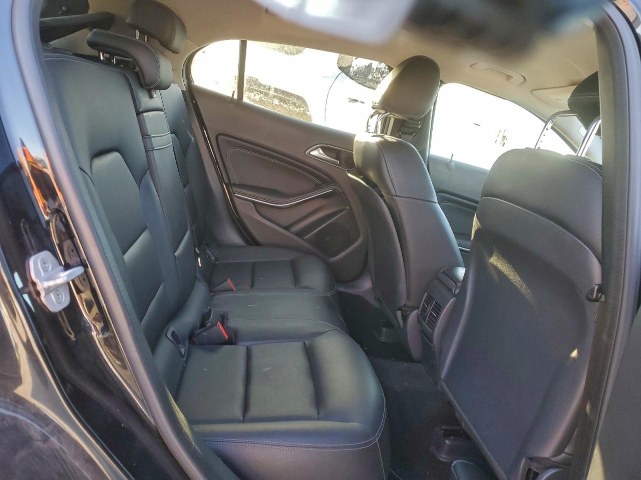 MERCEDES-BENZ GLA-CLASS 250 4MATIC